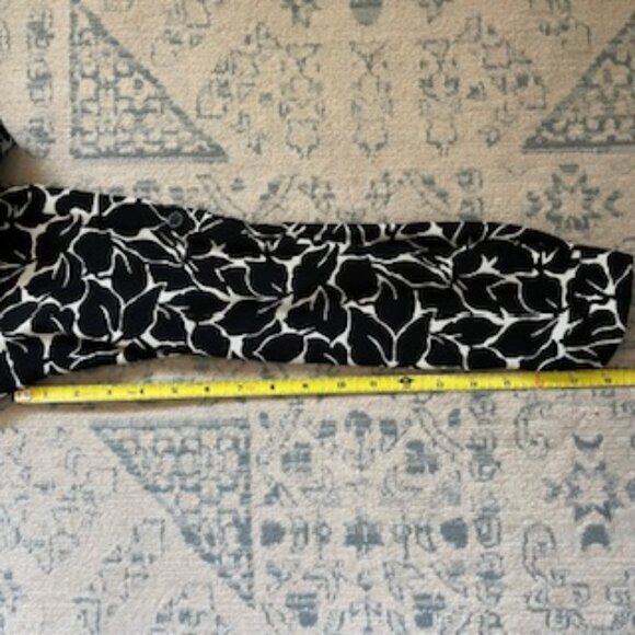 🧡3/15 Loft Black White Romper with Two Side Pockets Women's L - Picture 11 of 13